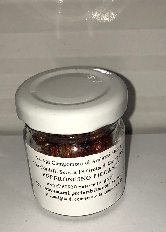 Scorta in cucina con prodotti biologici